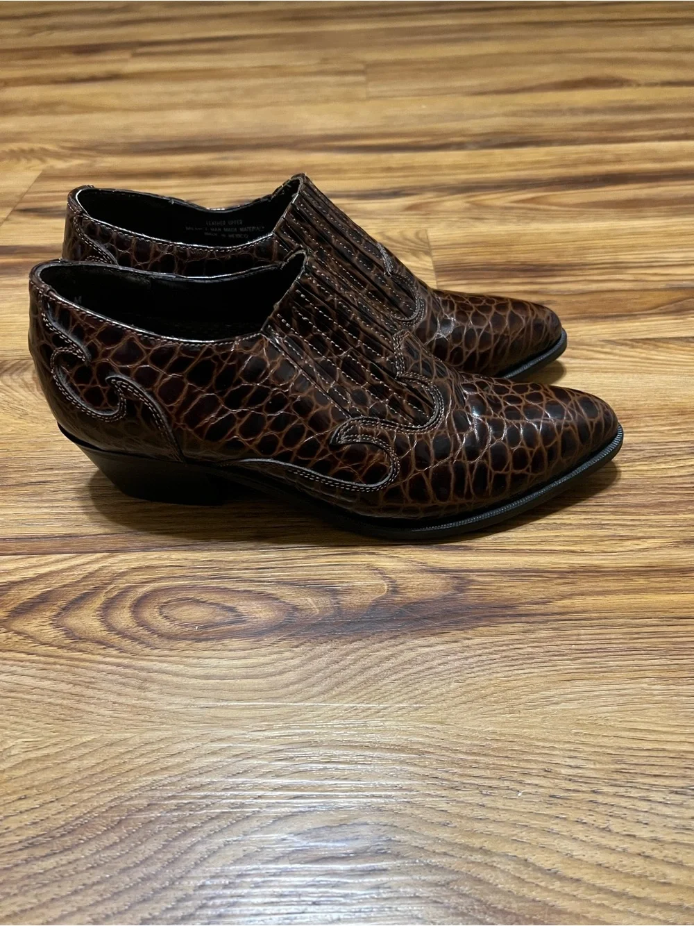 Dingo Women’s Booties Size 6M